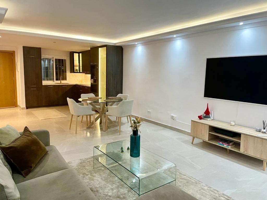 Apartment Luxury Next To Puerto Banus -