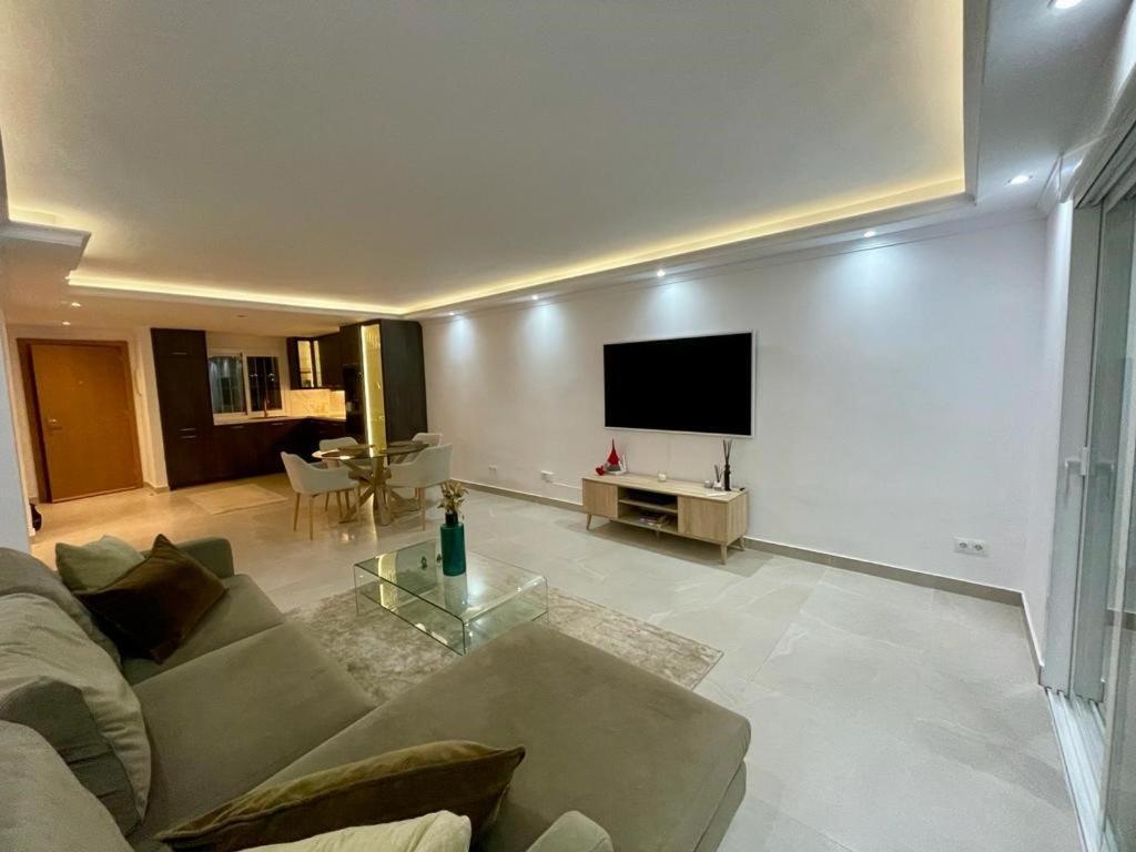 Luxury Next To Puerto Banus - *